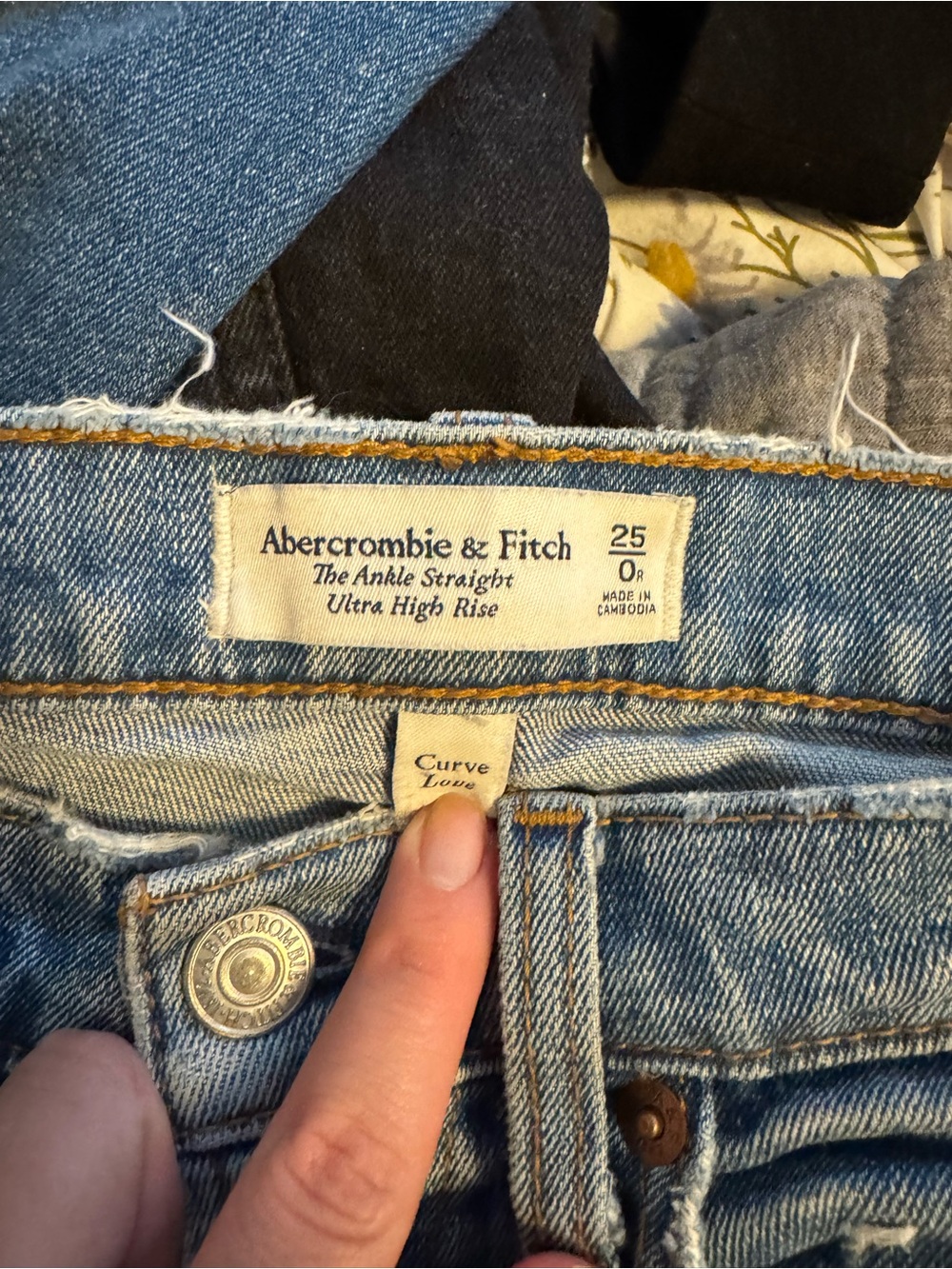 Abercrombie & Fitch Curve Love Jeans